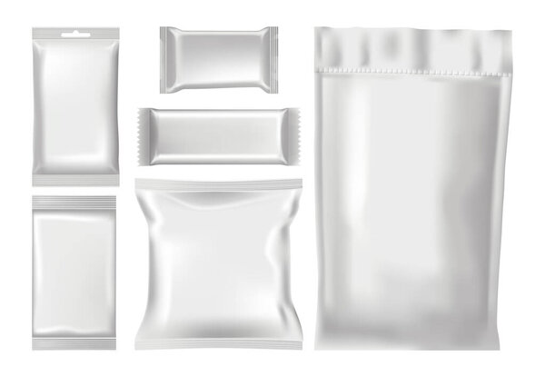 Комплект пустых пакетов продукта на белом фоне, реалистичная векторная иллюстрация крупным планом