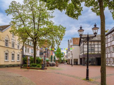 Oelde, Kuzey Ren-Vestfalya, Almanya - Mai 18, 2024.