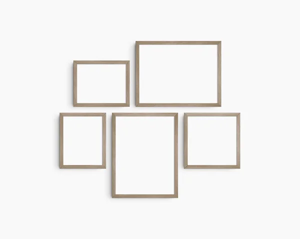 画廊壁面造型 5个天然木架 简约的框架模型 白墙上的两个水平框架 两个垂直框架和一个正方形框架 12X16 16X12 8X10 10X8 10X10 — 图库照片#