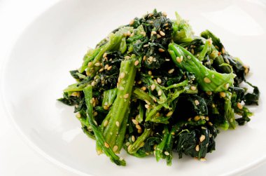 Japon yemeği, Aemono, susam soslu haşlanmış ıspanak..