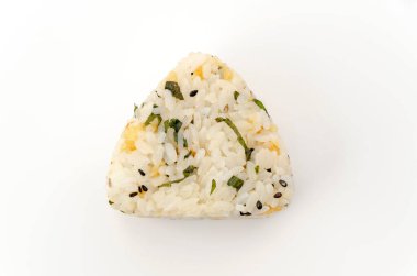 Japon yemeği, Onigiri, Perilla pirinç toplu tenkasu.