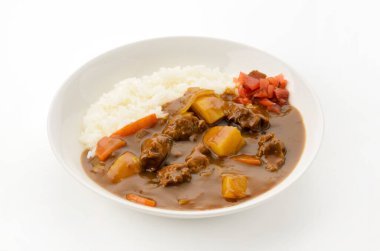 Beyaz arka planda Japon körili pirinci.