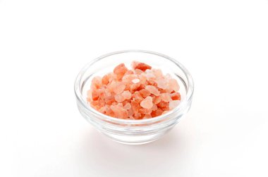 Himalaya pembe tuzu küçük cam kasede