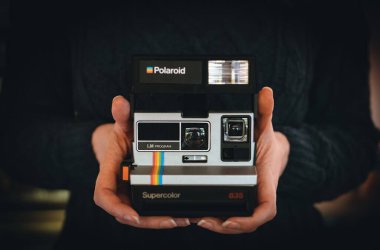 Tallinn, Estonya - 21.05.2022: Video Oyun Müzesi - Polaroid