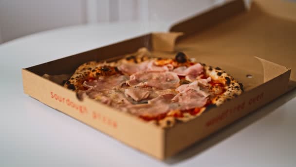 Pizza Capricciosa Pizza Szynką Grzybami Karczochami — Wideo stockowe