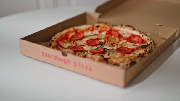 Photo Traditional Italian American Pizza Pepperoni — Stock Video