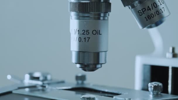 Macro Vista Microscopio Diapositiva Scienza Tecnologia Sanitaria — Video Stock