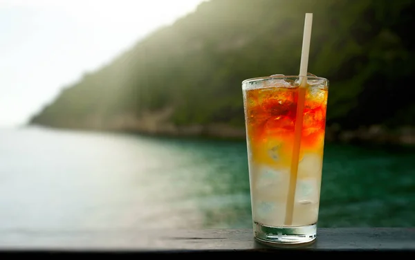 Glass Mai Tai Cocktail Front Sea Background — Stock Photo, Image