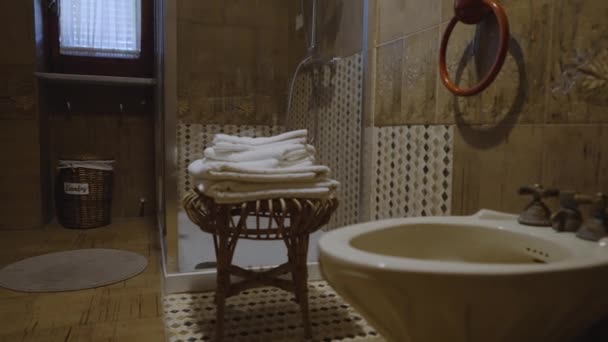 Mediterranean Style Bathroom Interior Shower — Wideo stockowe