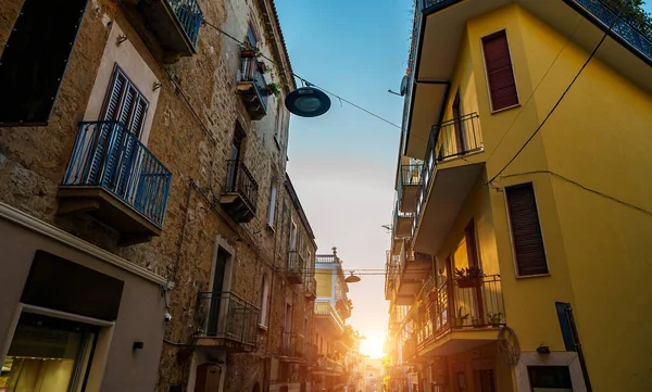 Типичная Итальянская Улица Агрополи Италии — стоковое фото