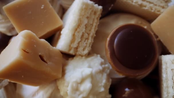 Varios Dulces Chocolates Dulces Gofres Apto Para Publicidad Comercial — Vídeo de stock
