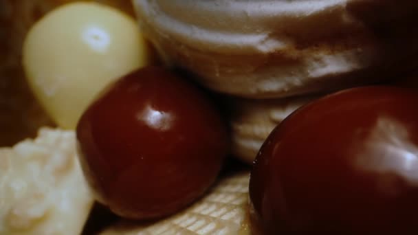 各种糖果 巧克力 糖果和松饼 适用于商业广告 — 图库视频影像