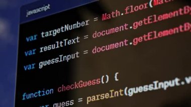 New York, ABD - 31.05.2023: Chatgpt tarafından yazılmış JavaScript kodu. Yazı.