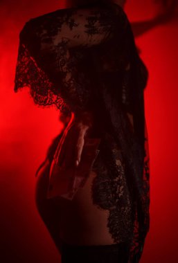 Avro banknotları olan bir fahişe. Genelev bölgesi.