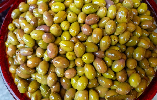 Čerstvě Marinované Olivy Trh — Stock fotografie