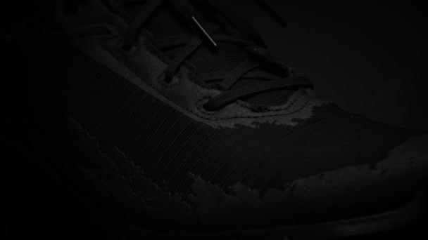 Siyah Koşu Ayakkabıları Ayakkabı Reklamı Için Uygun — Stok video