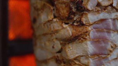 Sulu et, shawarma tükürüğünde kızarır..