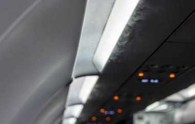 Havalandırmadan uçakta buhar çıkıyor..