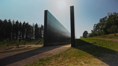 Estonya, Tallinn 'deki Komünizm Kurbanları Anıtı.