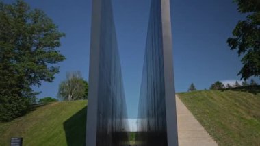 Tallinn, Estonya - 26.06.2024: Komünizm Mağdurları Anıtı.