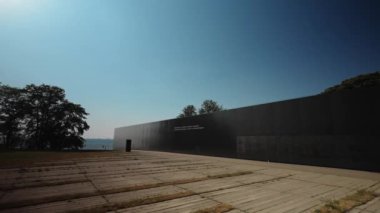 Tallinn, Estonya - 26.06.2024: Komünizm Mağdurları Anıtı.