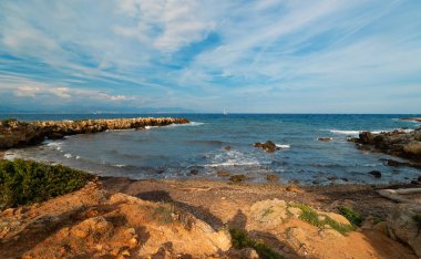 Kaptan d 'Antibes' deki Garoupe Plajı. Plage de la Garoupe.