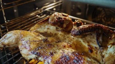 Fırında patates kurabiyeli hazır tavuk tabakası..