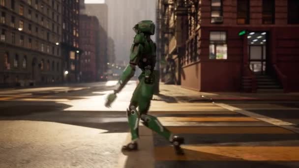 Robot Kráčející Opuštěné Ulici Velkém Městě Humanoidní Umělý Robot Přecházející — Stock video