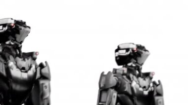 Yürüyen robot ordusu, beyaz ve yeşil ekran stüdyo arka planında endüstriyel sayborg makineler grubu. Döngü döngüsü oluşturucu.