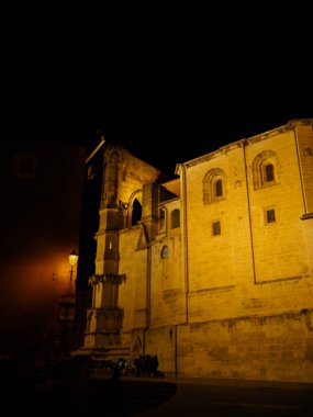 CUENCA CAPITAL 'IN GECESİ SAVAŞLARININ YASAKLARI SAĞLIKLARININ GÖREVLERİ