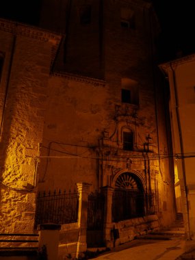 CUENCA CAPITAL 'IN GECESİ SAVAŞLARININ YASAKLARI SAĞLIKLARININ GÖREVLERİ