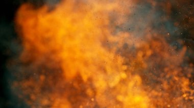 Kıvılcımlar saçan ateş alevleri. Bulanık bileşimi.