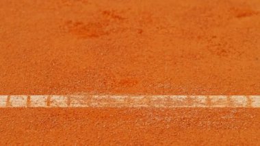 İnternetteki Tenis Topuna Vurmanın Süper Yavaş Hareketi. Düşük Odaklanma Derinliği. Yüksek Hız Sinema Kamerası, 1000fps.