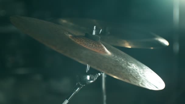 鼓手在Cymbal上敲击的超级慢动作 用高速摄像机拍摄 每秒1000帧 — 图库视频影像