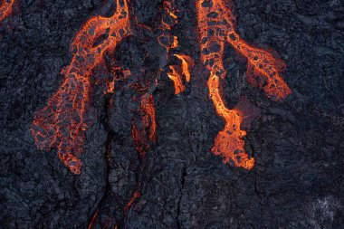 Katılaşan lav alanının hava görüntüsü, yakın plan.