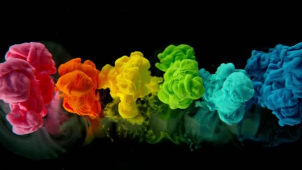 Super Zeitlupe Farbiger Farben Die Sich Wasser Mischen Isoliert Auf — Stockvideo