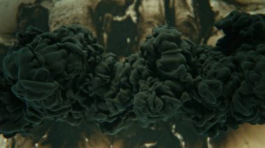 Suyun içinde siyah mürekkep karışımı, Karanlık Arka plan 'da izole edilmiş. Soyut Renkli Arkaplan.