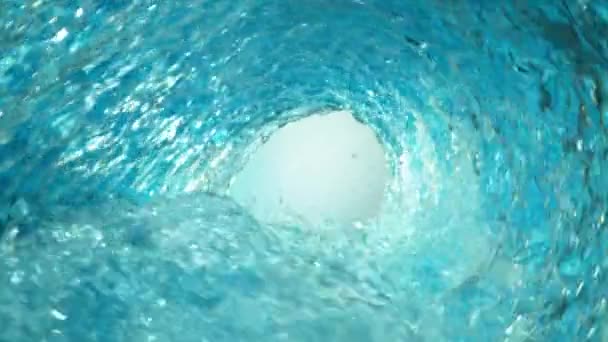 Mouvement Super Lent Vague Eau Éclaboussante Créant Forme Tunnel Filmé — Video