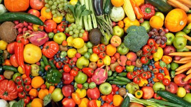 Çeşitli Taze Meyve ve Sebze çeşitleri. Yüksek Açı Görünümü. Yiyecek Arkaplanı.