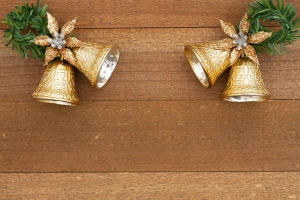 Campane Natale Oro Sfondo Natalizio Legno Intemperie Tuo Messaggio Invernale — Foto Stock