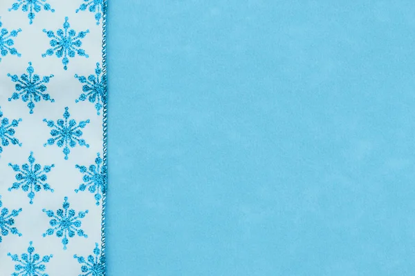 Blaue Schneeflocken Auf Filzstoff Feiertagshintergrund Für Ihre Winter Oder Saisonbotschaft — Stockfoto