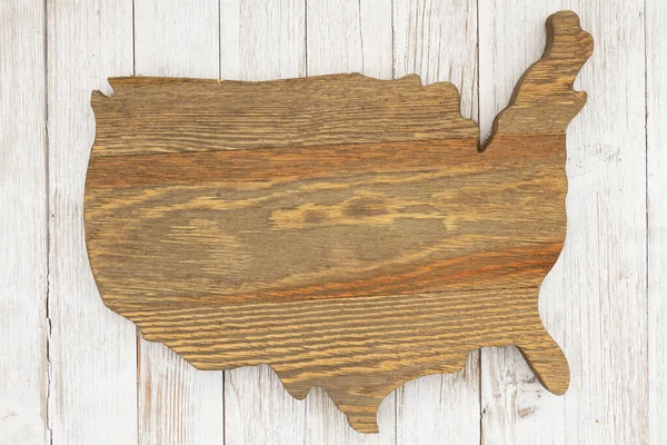 あなたの米国や愛国的なメッセージのためのホワイトウォッシュの背景に風化した木材Usaマップ — ストック写真