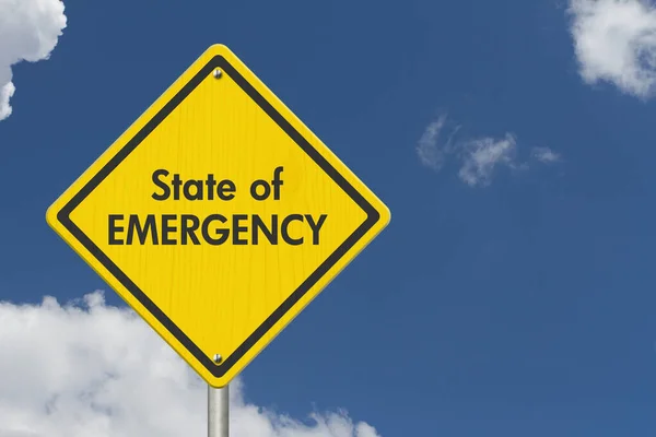 Mensaje Estado Emergencia Señal Advertencia Amarilla Con Cielo — Foto de Stock