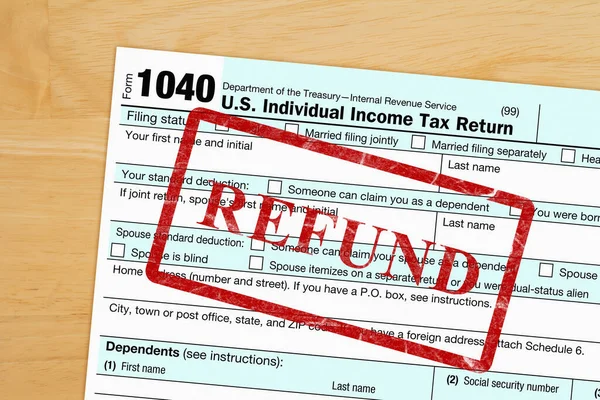 Μήνυμα Επιστροφής Φόρου Ομοσπονδιακό Έντυπο Φορολογικής Δήλωσης 1040 Των Ηπα — Φωτογραφία Αρχείου