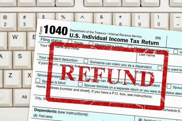 Refund Message Federal 1040 Tax Return Form Computer Keyboard — Stock Photo, Image