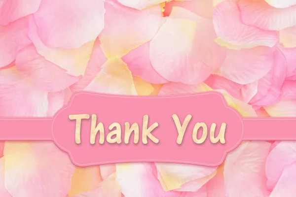 谢谢你用粉色和黄色玫瑰花瓣写在横幅上给你的情人节或结婚周年祝词 — 图库照片