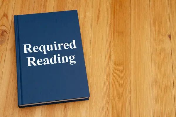 Vereist Lezen Voor Een Cursus Retro Oud Blauw Boek Verweerd Stockfoto