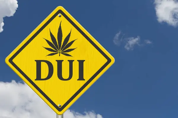Yellow Warning Dwi Marijuana Leaf Road Sign Sky — Stock Photo, Image