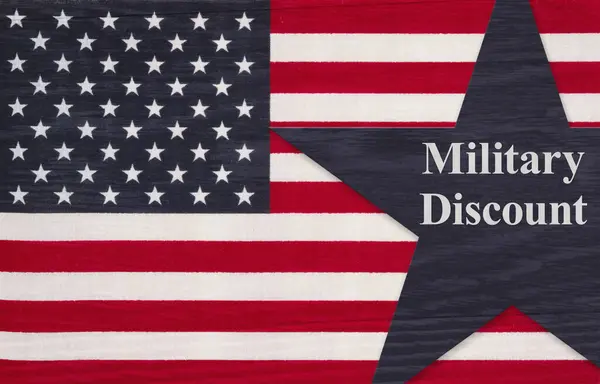 Sconto Militare Con Bandiera Degli Stati Uniti Con Stelle Strisce Foto Stock