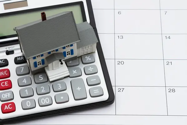 Zapłata Kredytu Hipotecznego Należnego Domu Srebrnego Kalkulatora Kalendarzu Zdjęcie Stockowe